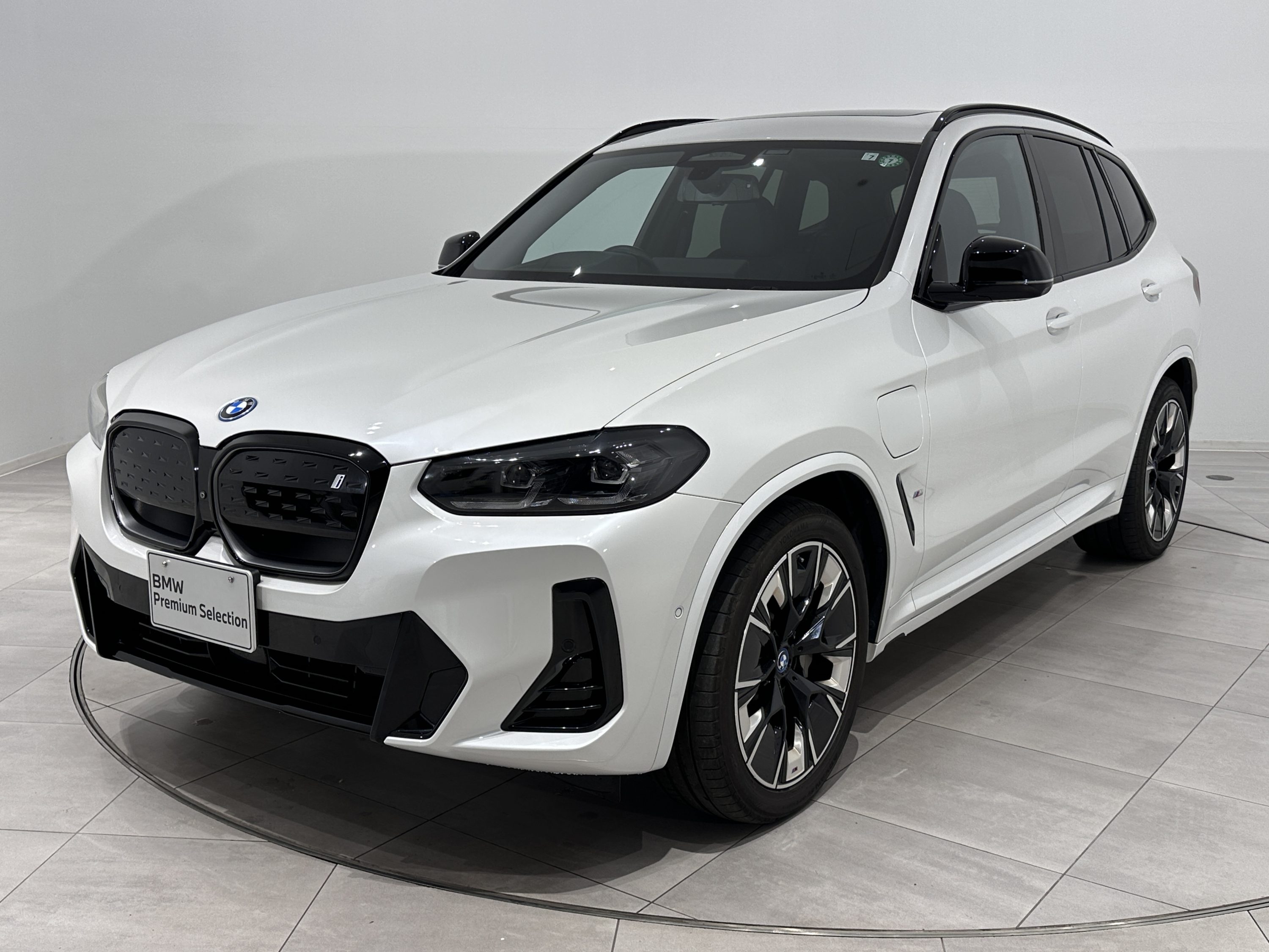 BMW iX3 M SPORT