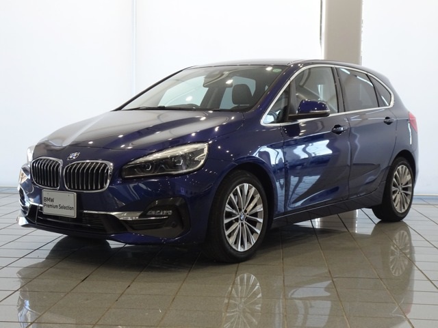 BMW 218dアクティブツアラー ラグジュアリー