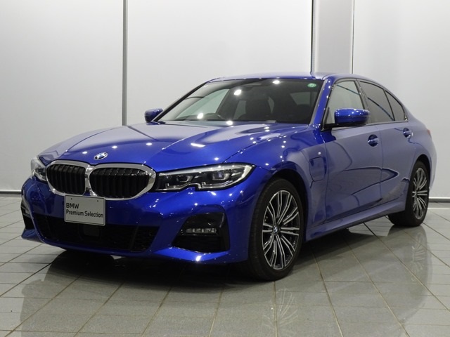 BMW 330e Mスポーツ