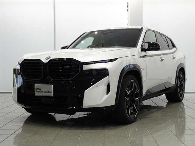 BMW XM 4.4 4WD