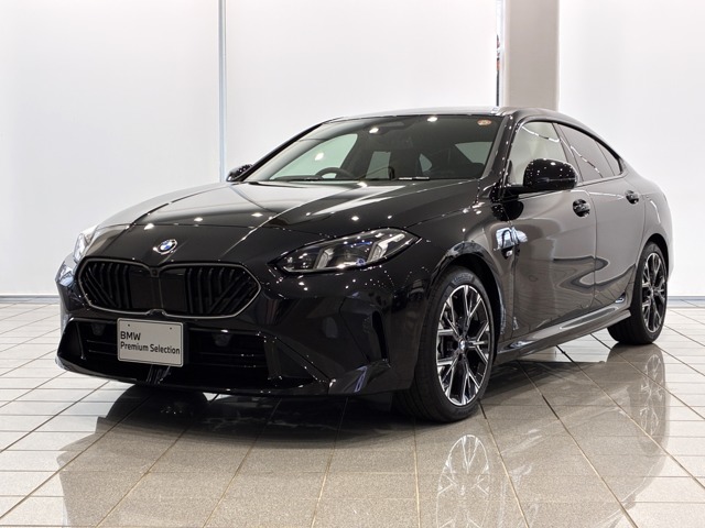BMW 220グランクーペMスポーツ