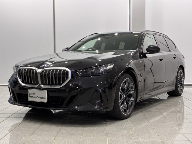BMW 523d xドライブ ツーリングMスポーツ 4WD