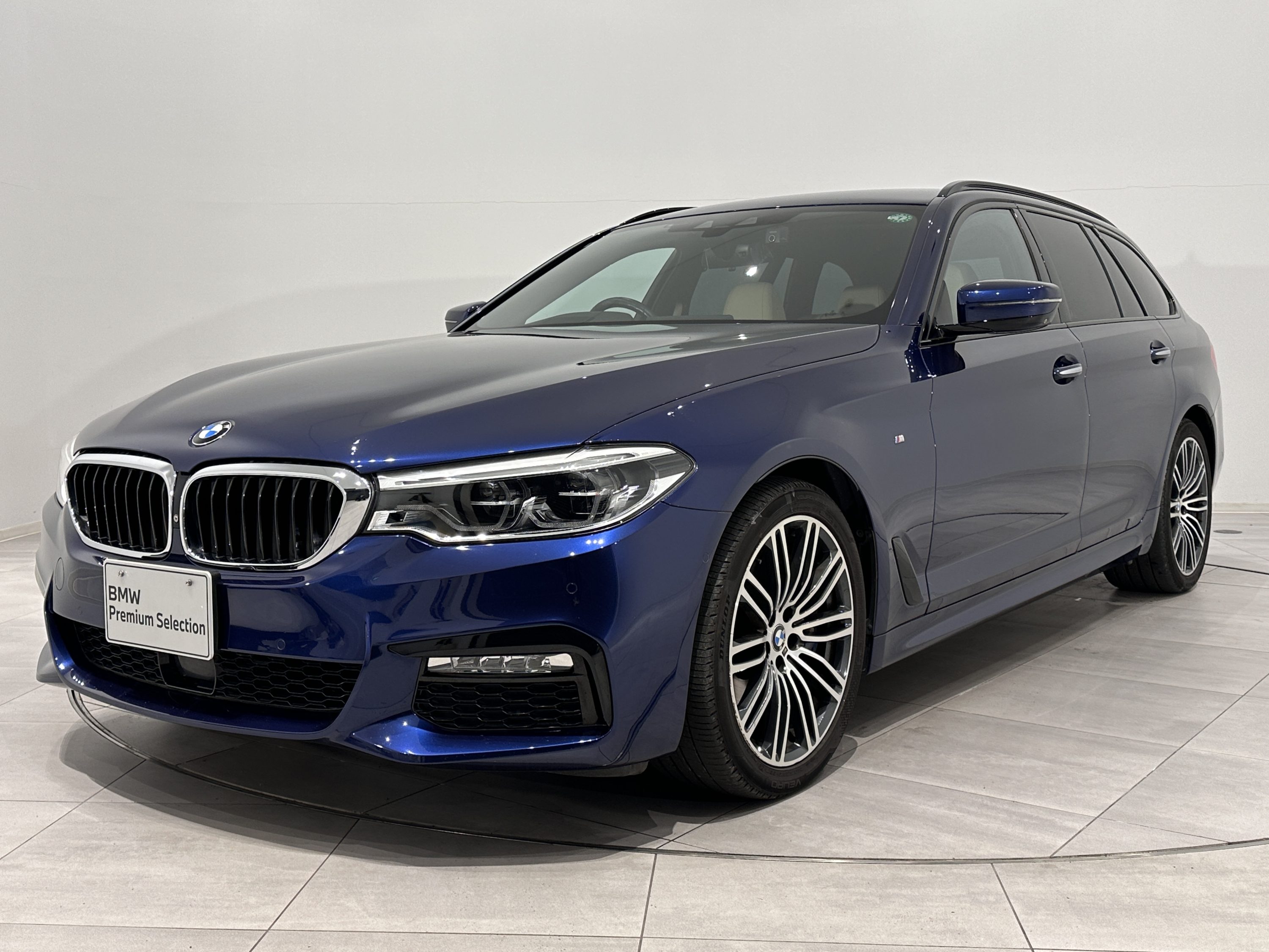 BMW 540i xDrive Touring M Sport