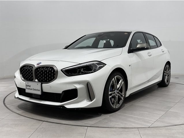 BMW M135i xDrive RHD