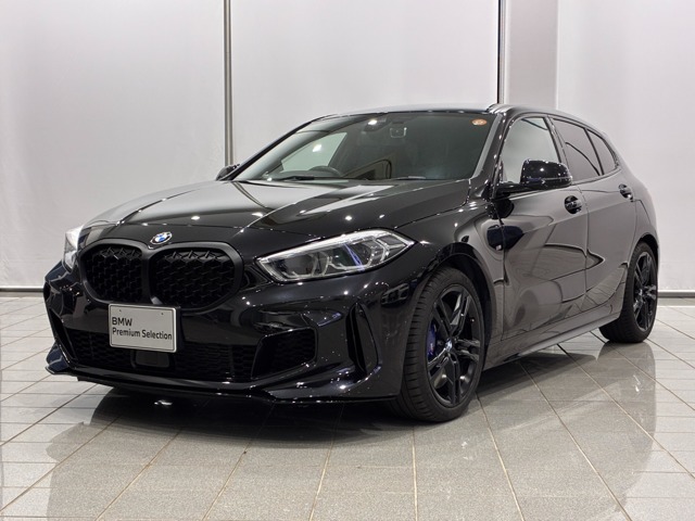 BMW M135i xドライブ 4WD