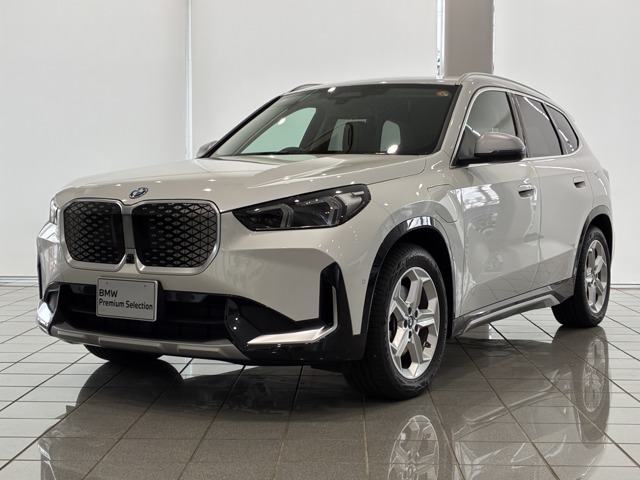 BMW iX1 xドライブ30 xライン 4WD